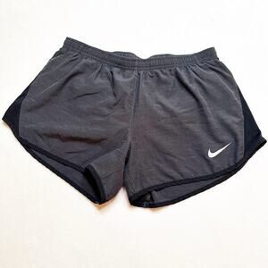 Nike Dri-Fit Shorts sz M Grey Shorts Women's Active Wear Running Shorts